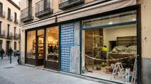 Reforma por fases de un local comercial en Madrid sin cerrar el negocio